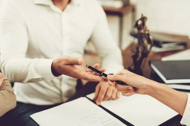 Ce qu’il faut savoir sur le travail d’un notaire immobilier