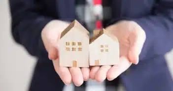Pourquoi faire appel à une agence immobilière pour vendre votre bien immobilier