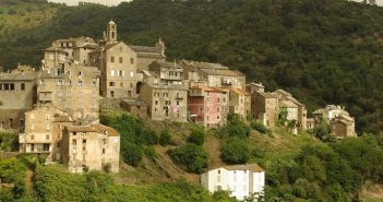 Qui sont les acheteurs immobiliers en Corse ?