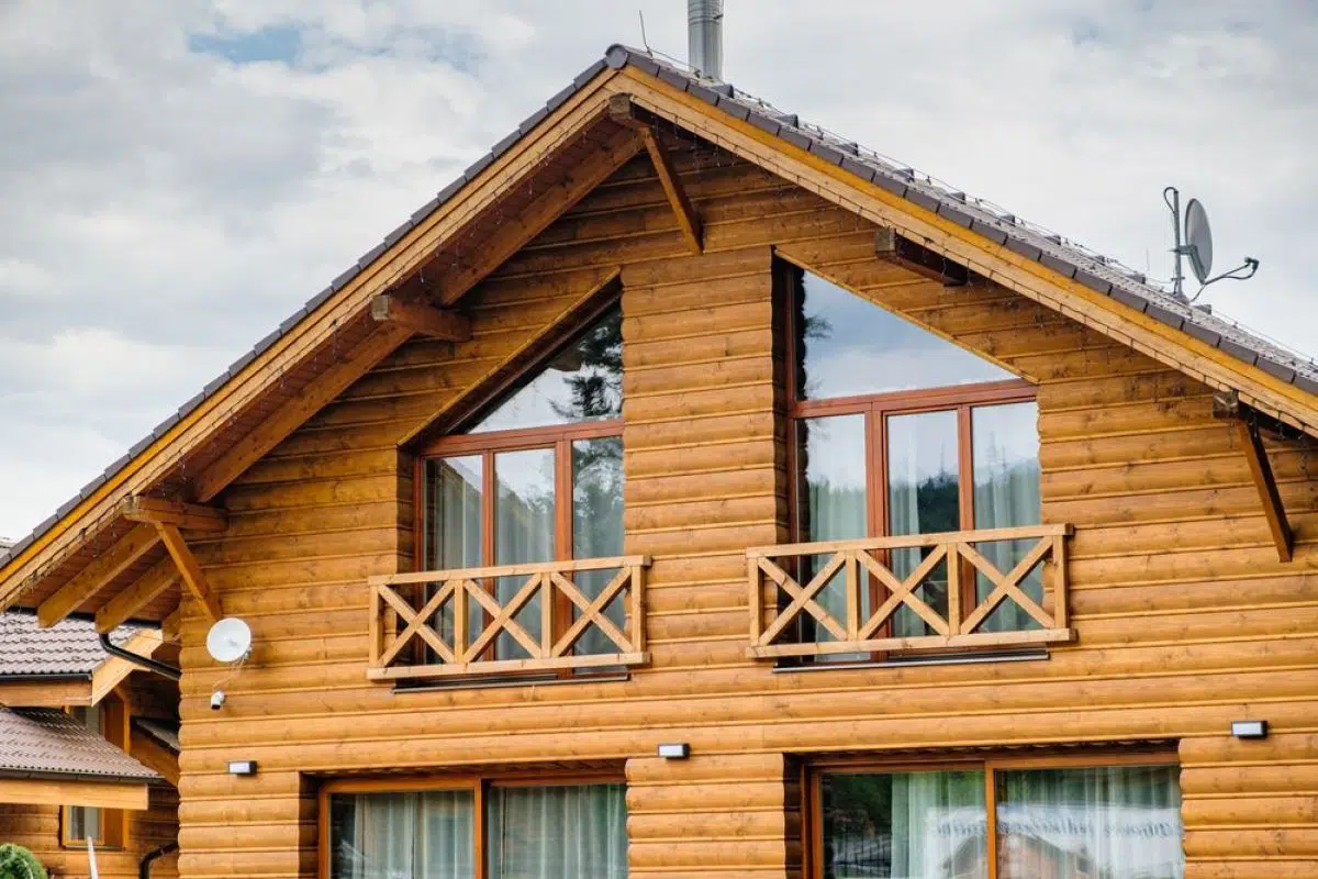 sont les caractéristiques d’une maison en bois